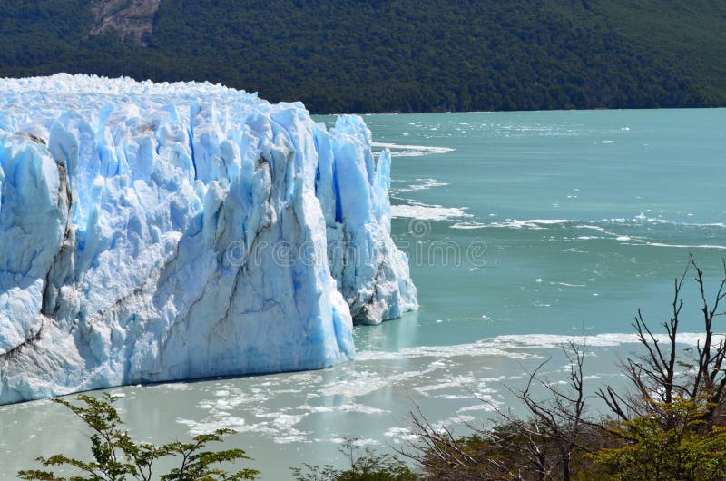 Παγόβουνο στην Αργεντινή κοντά στη EL Calafate στοκ εικόνα με δικαίωμα ελεύθερης χρήσης Παγόβουνο στην Αργεντινή κοντά στη EL Calafate στοκ εικόνα με δικαίωμα ελεύθερης χρήσης