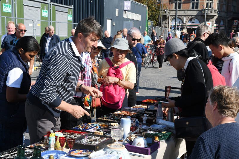 Copenhagen/Denmark 02..September 2018. Sunday`s fleae antitique flea market on Copenhagen city hall in Copenhagen, Denmark. Photo.Francis Joseph Dean / Deanpictures. Copenhagen/Denmark 02..September 2018. Sunday`s fleae antitique flea market on Copenhagen city hall in Copenhagen, Denmark. Photo.Francis Joseph Dean / Deanpictures.