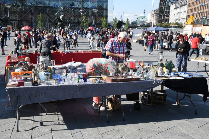 Copenhagen/Denmark 02..September 2018. Sunday`s fleae antitique flea market on Copenhagen city hall in Copenhagen, Denmark. Photo.Francis Joseph Dean / Deanpictures. Copenhagen/Denmark 02..September 2018. Sunday`s fleae antitique flea market on Copenhagen city hall in Copenhagen, Denmark. Photo.Francis Joseph Dean / Deanpictures.