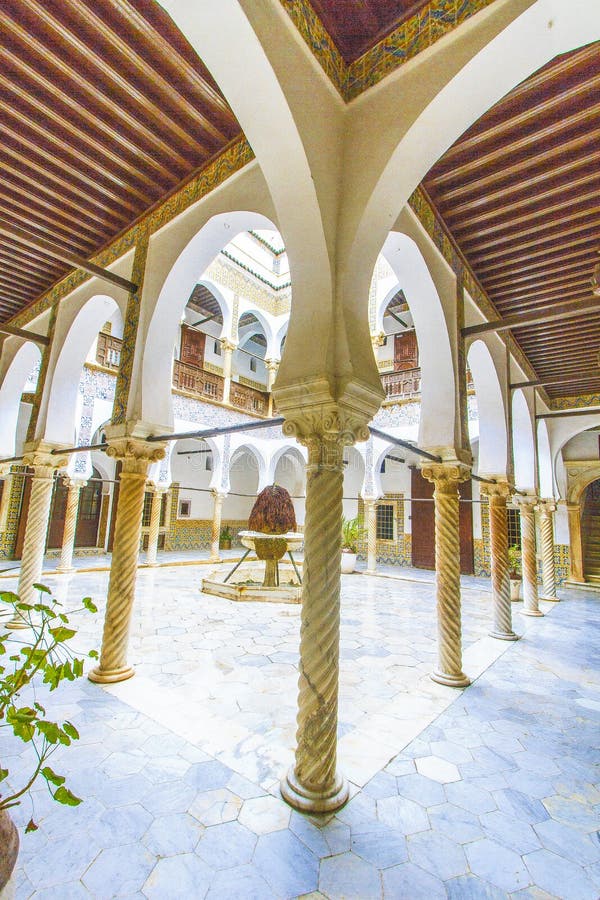 Παλάτι στο Αλγέρι στοκ εικόνα Παλάτι στο Αλγέρι στοκ εικόνα