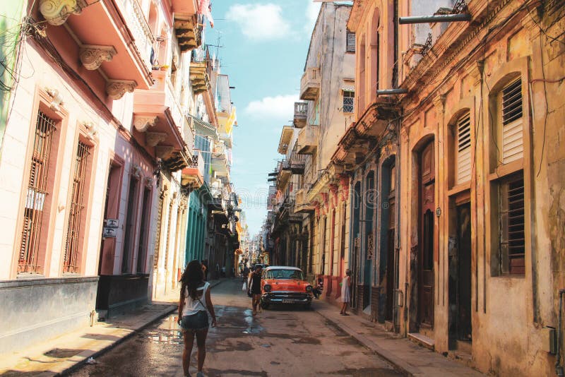 Παλαιά οδός της Αβάνας στην Κούβα, Caribbeans στοκ εικόνες Παλαιά οδός της Αβάνας στην Κούβα, Caribbeans στοκ εικόνες