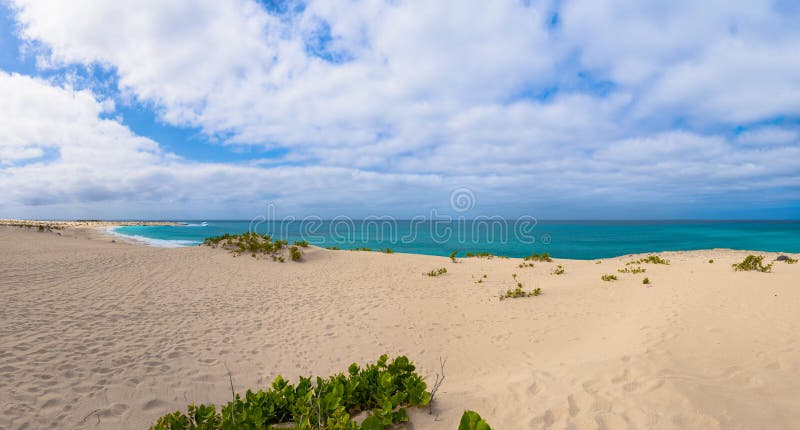 πανοραμική άποψη praia das dunas beach στοκ εικόνες με δικαίωμα ελεύθερης χρήσης