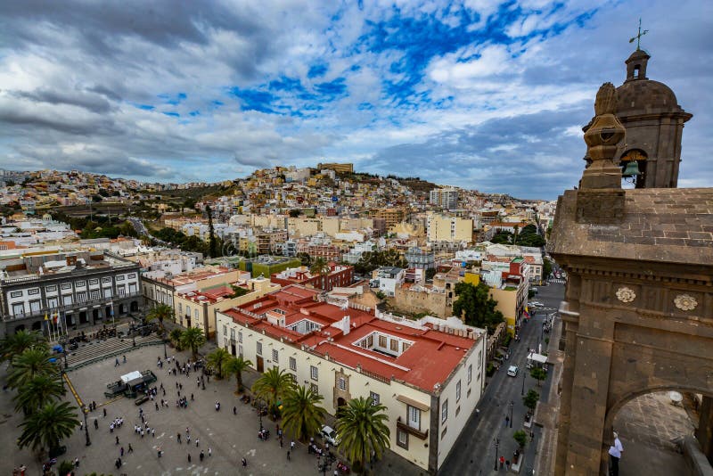 Πανοραμική άποψη του Las Palmas de θλγραν θλθαναρηα μια όμορφη ημέρα, άποψη από τον καθεδρικό ναό της Σάντα Άννα στοκ φωτογραφία Πανοραμική άποψη του Las Palmas de θλγραν θλθαναρηα μια όμορφη ημέρα, άποψη από τον καθεδρικό ναό της Σάντα Άννα στοκ φωτογραφία
