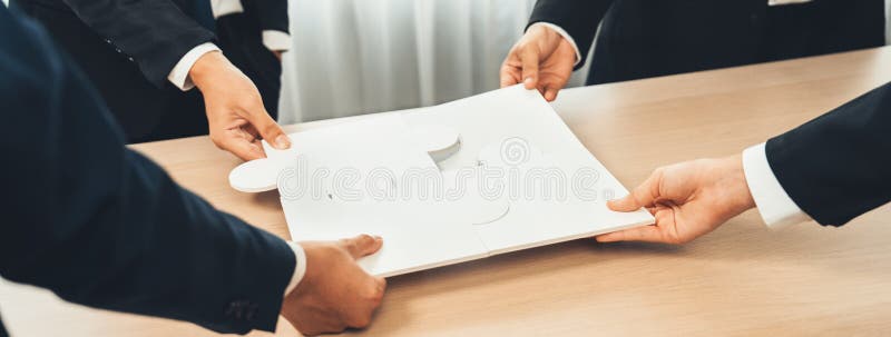 πανοραμικό πανό επιχειρηματικής ομάδας συναρμολόγηση παζλ. κενό στοκ φωτογραφίες με δικαίωμα ελεύθερης χρήσης