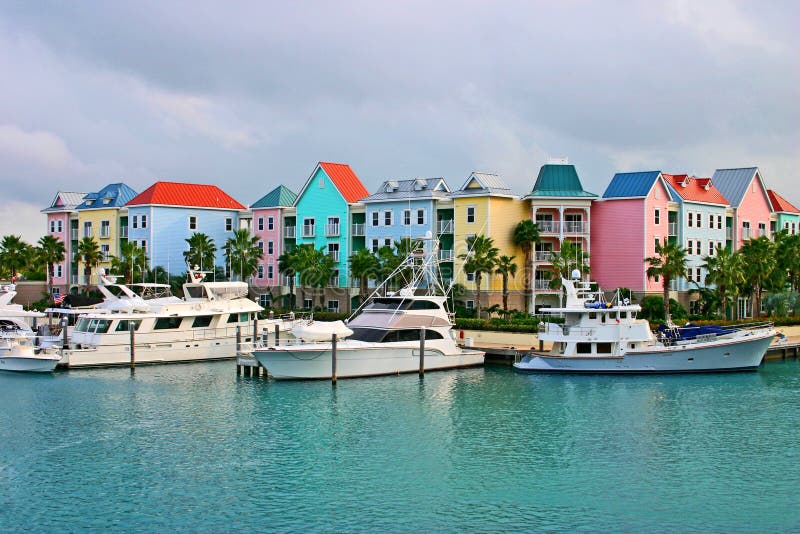 Condo homes with private docks. Condo homes with private docks