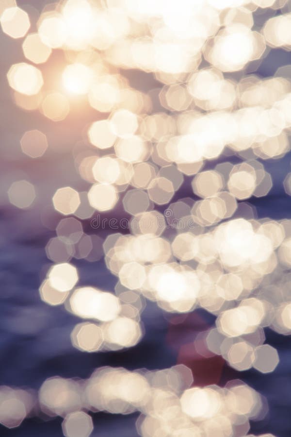 Παραλία ηλιοβασιλέματος θαμπάδων με bokeh αφηρημένο υπόβαθρο κυμάτων ήλιων το ελαφρύ στοκ εικόνες με δικαίωμα ελεύθερης χρήσης Παραλία ηλιοβασιλέματος θαμπάδων με bokeh αφηρημένο υπόβαθρο κυμάτων ήλιων το ελαφρύ στοκ εικόνες με δικαίωμα ελεύθερης χρήσης