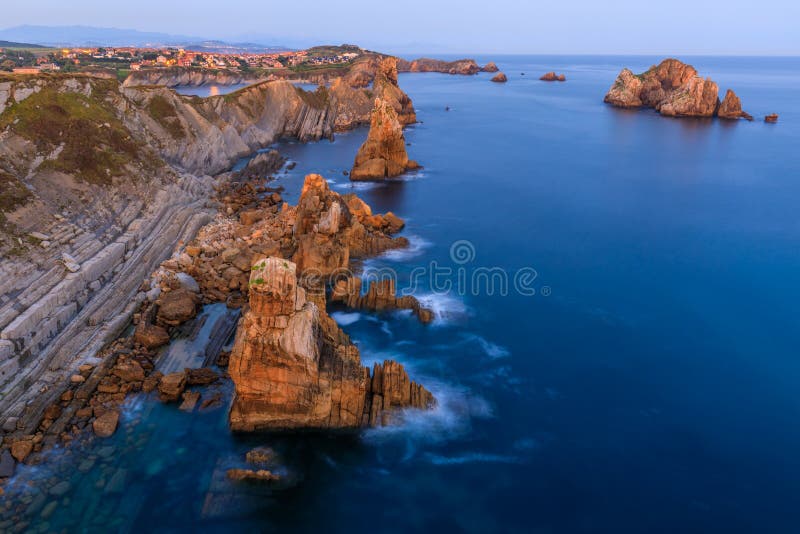 Παραλία Arnia, Cantabria, Ισπανία στοκ φωτογραφίες