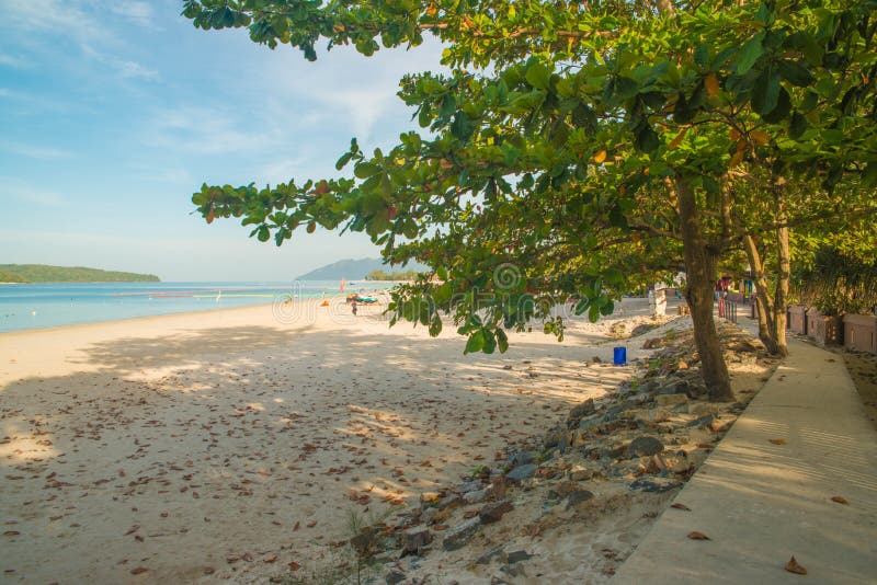 Παραλία Cenang Pantai σε Langkawi, Μαλαισία στοκ φωτογραφία με δικαίωμα ελεύθερης χρήσης