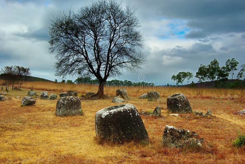πεδιάδα του Λάος βάζων στοκ εικόνα πεδιάδα του Λάος βάζων στοκ εικόνα