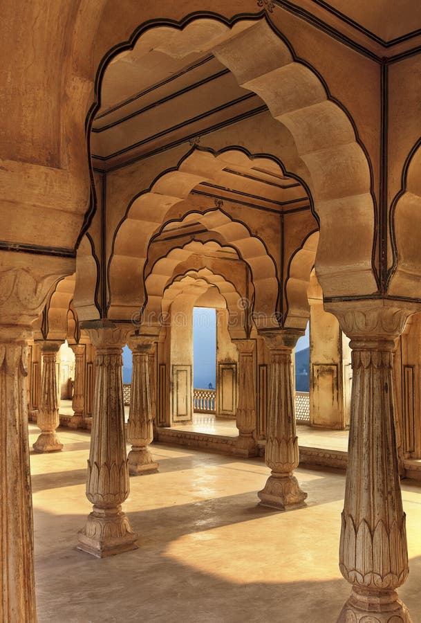 Περίστυλη αίθουσα του ηλέκτρινου οχυρού, Jaipur, Ινδία στοκ εικόνα Περίστυλη αίθουσα του ηλέκτρινου οχυρού, Jaipur, Ινδία στοκ εικόνα