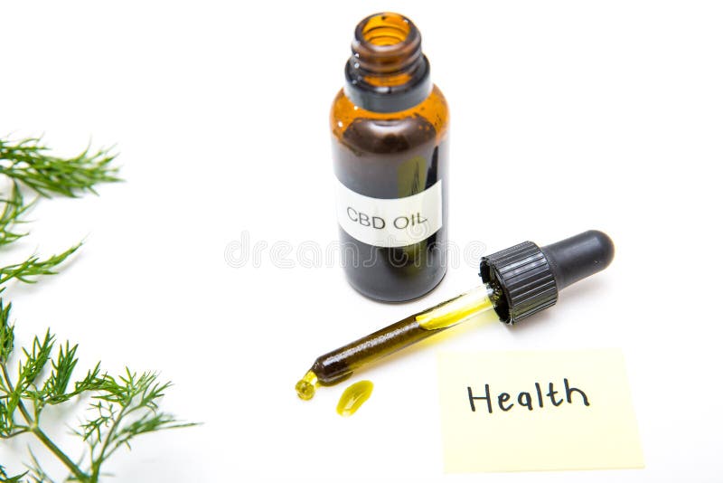 Πετρέλαιο cannabidiol CBD για να βελτιώσει την υγεία, κανένα THC, πετρέλαιο κάνναβης CBD σε ένα άσπρο υπόβαθρο στοκ φωτογραφία με δικαίωμα ελεύθερης χρήσης Πετρέλαιο cannabidiol CBD για να βελτιώσει την υγεία, κανένα THC, πετρέλαιο κάνναβης CBD σε ένα άσπρο υπόβαθρο στοκ φωτογραφία με δικαίωμα ελεύθερης χρήσης