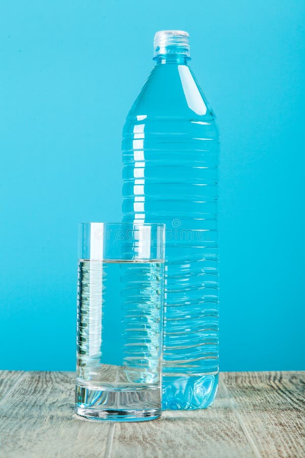 Πλαστικό μπουκάλι νερό