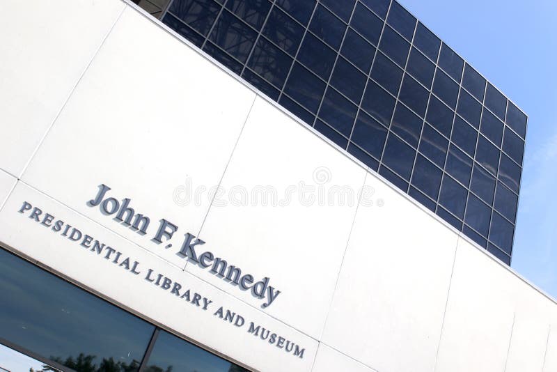 Προεδρική βιβλιοθήκη του John Φ Kennedy στοκ εικόνα Προεδρική βιβλιοθήκη του John Φ Kennedy στοκ εικόνα