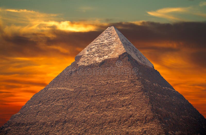 Πυραμίδες των pharaohs σε Giza