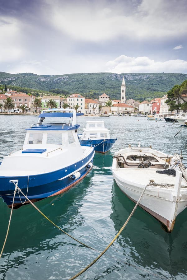 Πόλη Jelsa, νησί Hvar, Κροατία στοκ εικόνα με δικαίωμα ελεύθερης χρήσης