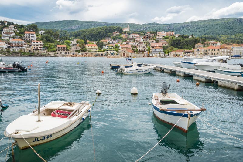 Πόλη Jelsa, νησί Hvar, Κροατία στοκ φωτογραφία με δικαίωμα ελεύθερης χρήσης