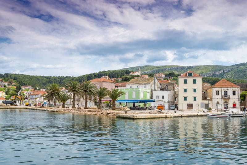 Πόλη Jelsa, νησί Hvar, Κροατία στοκ εικόνα