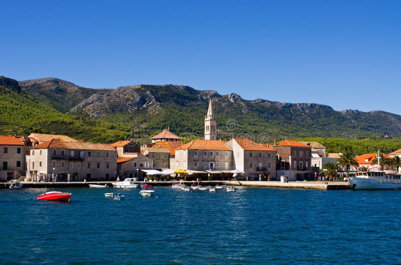 Πόλη Jelsa στο νησί Hvar, Κροατία στοκ φωτογραφία με δικαίωμα ελεύθερης χρήσης