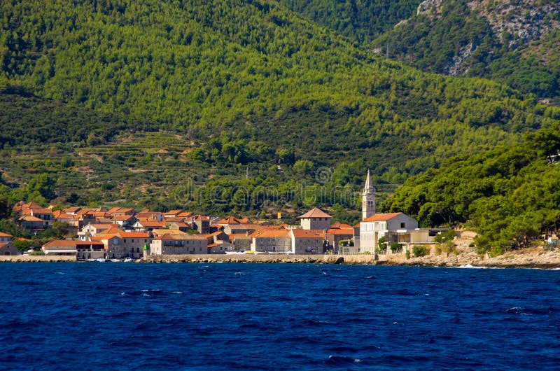 Πόλη Jelsa στο νησί Hvar, Κροατία στοκ φωτογραφία με δικαίωμα ελεύθερης χρήσης