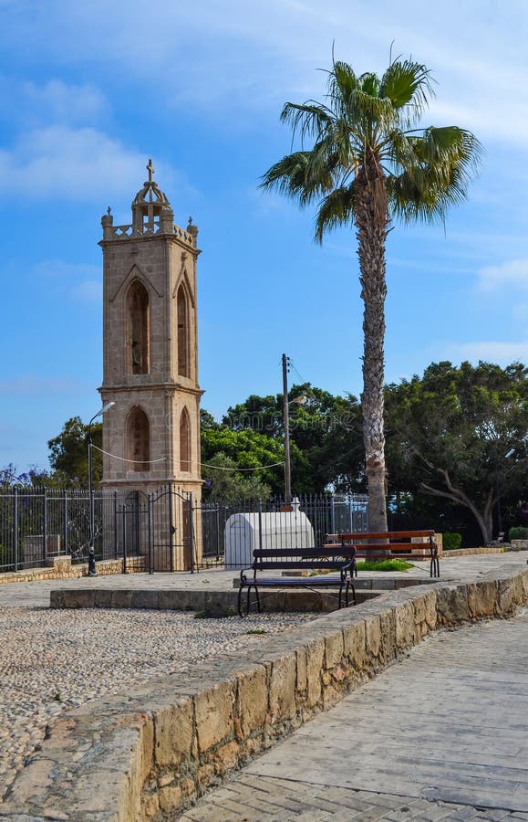 Πύργος κουδουνιών του μοναστηριού Ayia Napa Κύπρος στοκ φωτογραφίες με δικαίωμα ελεύθερης χρήσης Πύργος κουδουνιών του μοναστηριού Ayia Napa Κύπρος στοκ φωτογραφίες με δικαίωμα ελεύθερης χρήσης