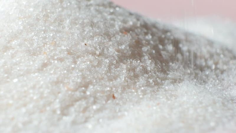 ροζ ιμαλαϊκό αλάτι λεπτόκοκκη μακροεντολή αργής κίνησης. απόθεμα βίντεο