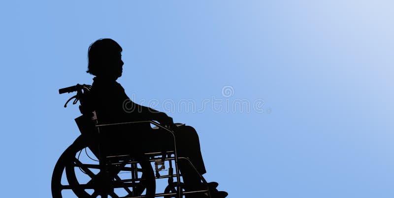 Σκιαγραφία της εκτός λειτουργίας ηλικιωμένης συνεδρίασης γυναικών στην αναπηρική καρέκλα της στοκ εικόνες με δικαίωμα ελεύθερης χρήσης Σκιαγραφία της εκτός λειτουργίας ηλικιωμένης συνεδρίασης γυναικών στην αναπηρική καρέκλα της στοκ εικόνες με δικαίωμα ελεύθερης χρήσης