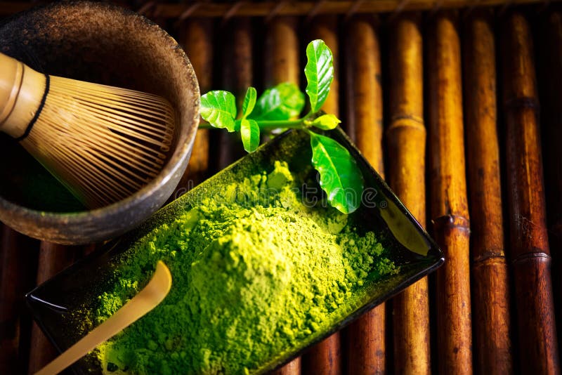 Σκόνη Matcha Οργανική πράσινη τελετή τσαγιού matcha στοκ φωτογραφία με δικαίωμα ελεύθερης χρήσης