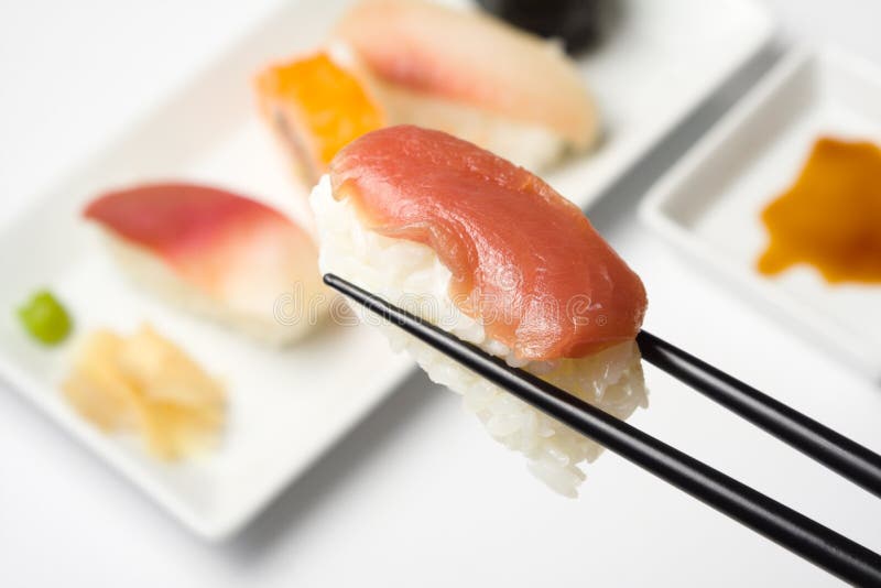 σούσια σειράς nigiri maguro στοκ φωτογραφίες σούσια σειράς nigiri maguro στοκ φωτογραφίες