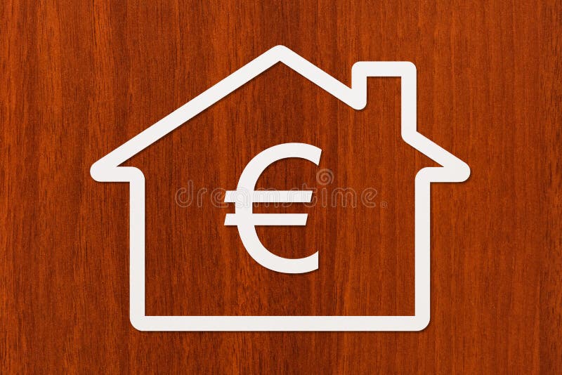 Σπίτι εγγράφου με το ευρο- σημάδι μέσα Αφηρημένη εννοιολογική εικόνα στοκ εικόνες Σπίτι εγγράφου με το ευρο- σημάδι μέσα Αφηρημένη εννοιολογική εικόνα στοκ εικόνες