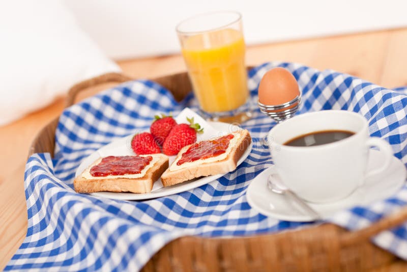 σπιτική λυγαριά δίσκων πρ&omicr στοκ εικόνες με δικαίωμα ελεύθερης χρήσης