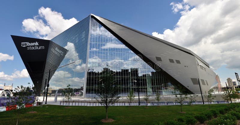 Στάδιο τράπεζας των Minnesota Vikings ΗΠΑ στη Μινεάπολη στοκ εικόνες Στάδιο τράπεζας των Minnesota Vikings ΗΠΑ στη Μινεάπολη στοκ εικόνες