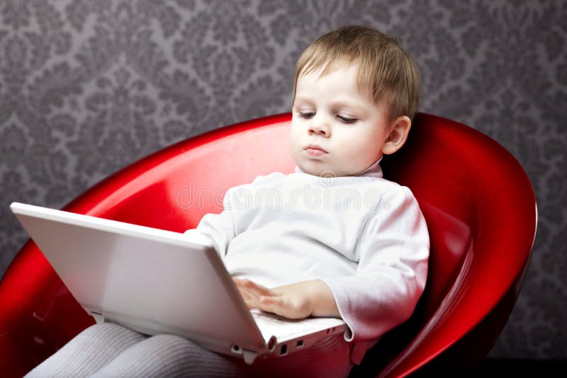 συνεδρίαση lap-top εδρών αγορ&iota στοκ φωτογραφία συνεδρίαση lap-top εδρών αγορ&iota στοκ φωτογραφία