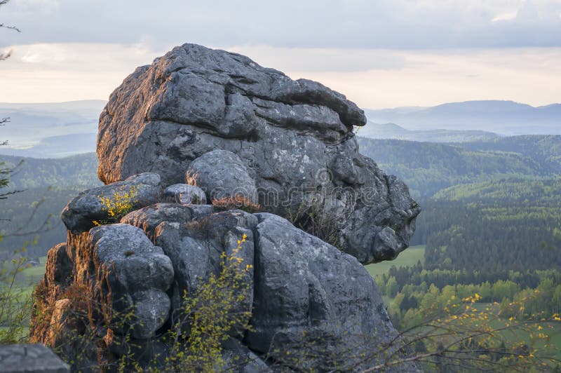 Τα επιτραπέζια βουνά βράχου πιθήκων, το StoÅ ‚οφείλουν τα βουνά στην Πολωνία, Sudeten