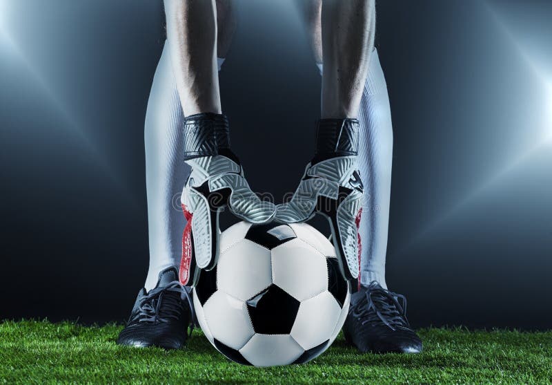 τερματοφύλακας ποδόσφαιρο Αντιστοιχία Fotball Έννοια πρωταθλήματος με τη σφαίρα ποδοσφαίρου στοκ εικόνες τερματοφύλακας ποδόσφαιρο Αντιστοιχία Fotball Έννοια πρωταθλήματος με τη σφαίρα ποδοσφαίρου στοκ εικόνες