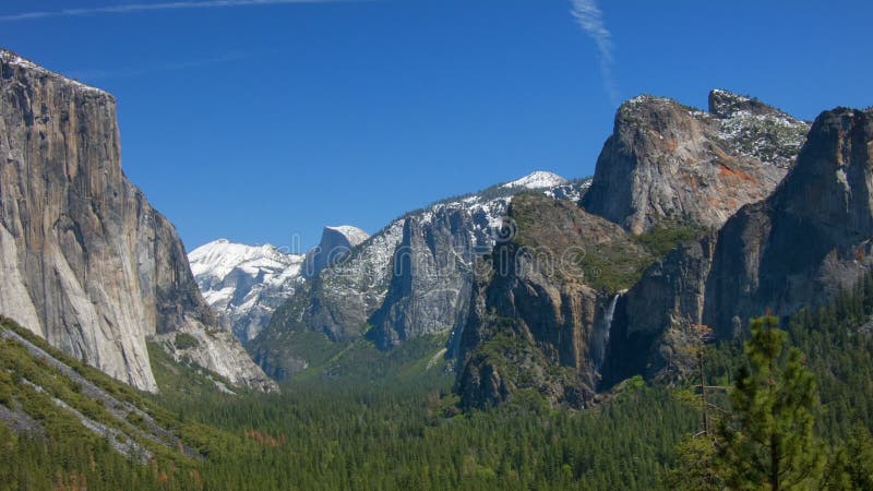 Τηγάνι πτώσεων κοιλάδων Yosemite
