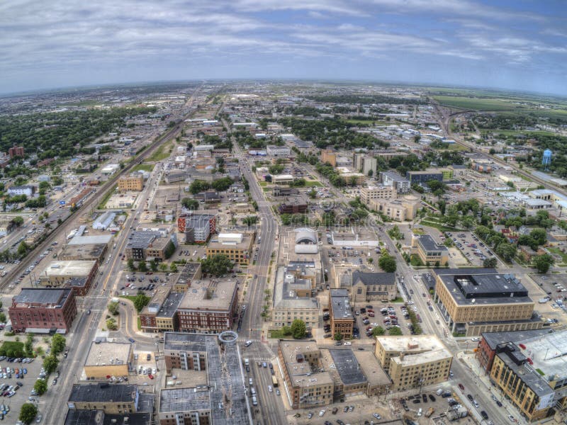 Fargo is a the largest City in North Dakota on the Red River. Fargo is a the largest City in North Dakota on the Red River.