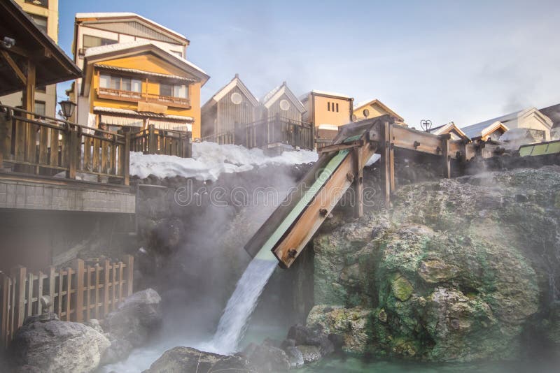 Το Kusatsu Onsen είναι ενός kusatsu από διασημότερου καυτού ελατηρίου της Ιαπωνίας στοκ εικόνες