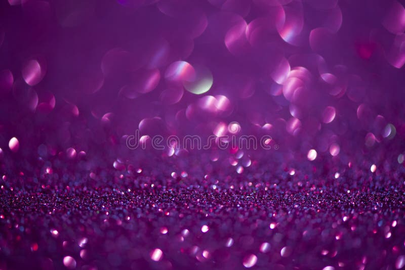 Το λάμποντας αφηρημένο υπόβαθρο bokeh με την πορφύρα ακτινοβολεί εκλεκτής ποιότητας φω'τα στοκ φωτογραφίες Το λάμποντας αφηρημένο υπόβαθρο bokeh με την πορφύρα ακτινοβολεί εκλεκτής ποιότητας φω'τα στοκ φωτογραφίες