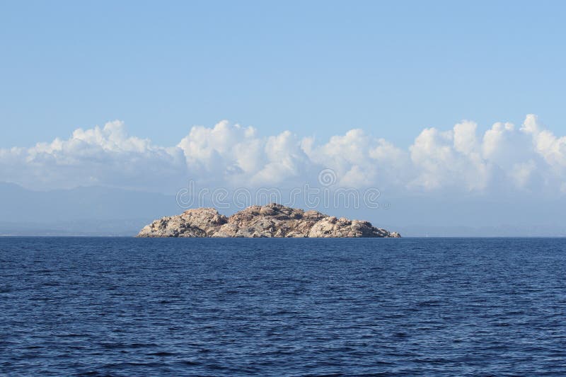Το νησάκι στοκ φωτογραφίες Το νησάκι στοκ φωτογραφίες