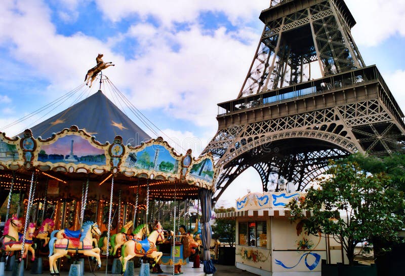 το φύλλο περιήγησης του tower eiffel. στοκ εικόνες