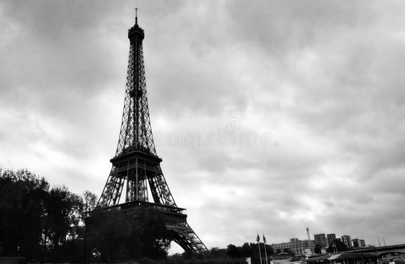 το φύλλο περιήγησης του tower eiffel. στοκ φωτογραφία με δικαίωμα ελεύθερης χρήσης