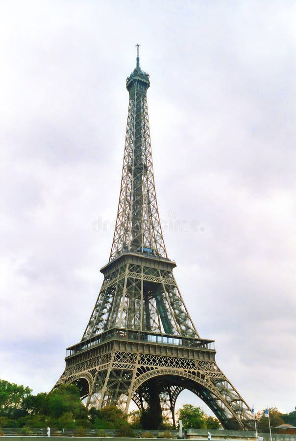 το φύλλο περιήγησης του tower eiffel. στοκ εικόνα