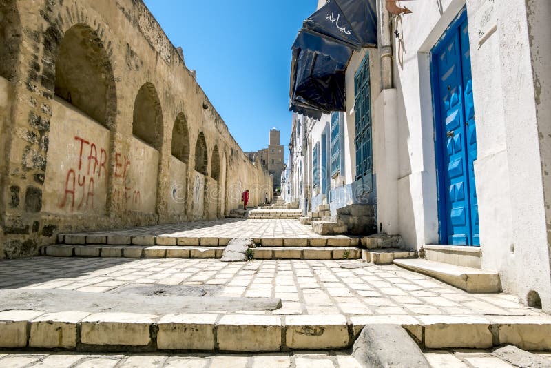 Τοίχος φρουρίων στην παλαιά πόλη Sousse Medina στην Τυνησία στοκ φωτογραφία με δικαίωμα ελεύθερης χρήσης Τοίχος φρουρίων στην παλαιά πόλη Sousse Medina στην Τυνησία στοκ φωτογραφία με δικαίωμα ελεύθερης χρήσης