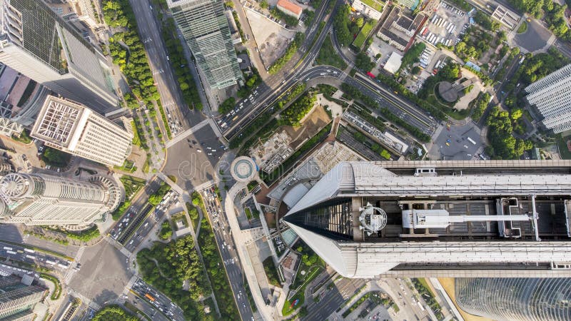 Τοπ άποψη της σύνδεσης ουρανοξυστών και πάρκων και δρόμων μέσα κεντρικός στοκ φωτογραφίες Τοπ άποψη της σύνδεσης ουρανοξυστών και πάρκων και δρόμων μέσα κεντρικός στοκ φωτογραφίες