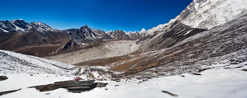 Τοπίο βουνών σε Sagarmatha, Νεπάλ στοκ εικόνες