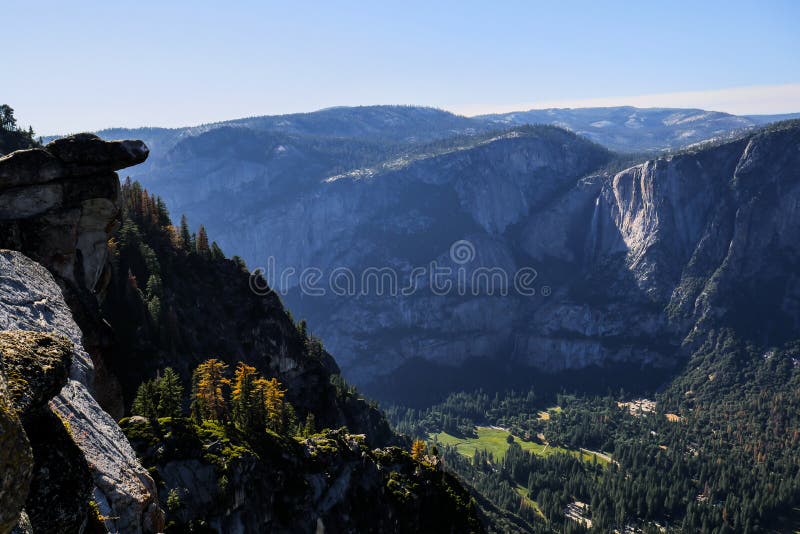 Τοπίο στο σημείο έμπνευσης, εθνικό πάρκο Yosemite στοκ φωτογραφία Τοπίο στο σημείο έμπνευσης, εθνικό πάρκο Yosemite στοκ φωτογραφία