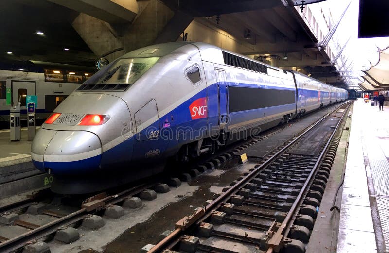 Τραίνο υψηλής ταχύτητας του TGV στοκ φωτογραφίες