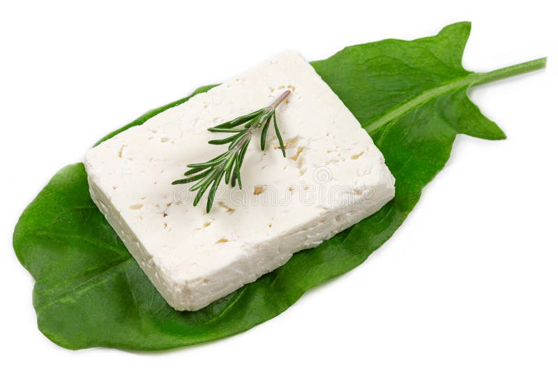τυρί feta απομονωμένο σε λευκό πηγάδι από φέτα στοκ εικόνες