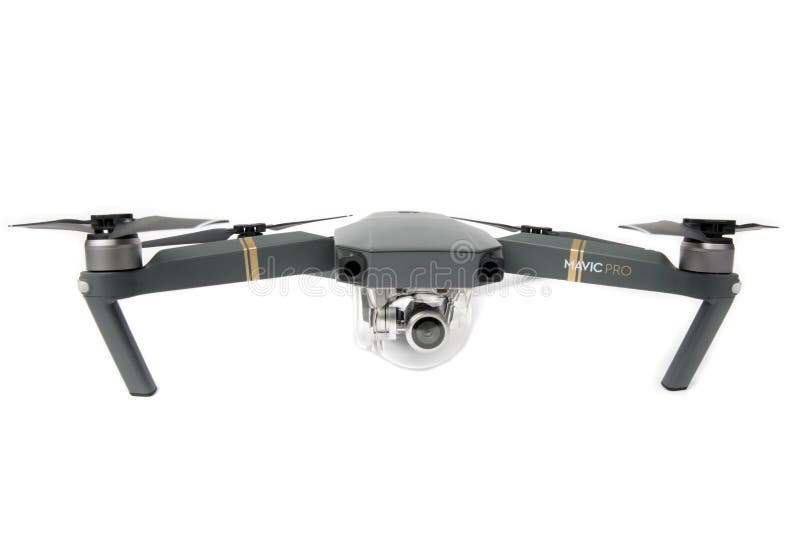 Υπέρ κηφήνας DJI Mavic: Λετονία στις 20 Ιανουαρίου 2017 Κινηματογράφηση σε πρώτο πλάνο, στο άσπρο υπόβαθρο Ένας από τους πιό φορη στοκ φωτογραφία Υπέρ κηφήνας DJI Mavic: Λετονία στις 20 Ιανουαρίου 2017 Κινηματογράφηση σε πρώτο πλάνο, στο άσπρο υπόβαθρο Ένας από τους πιό φορη στοκ φωτογραφία