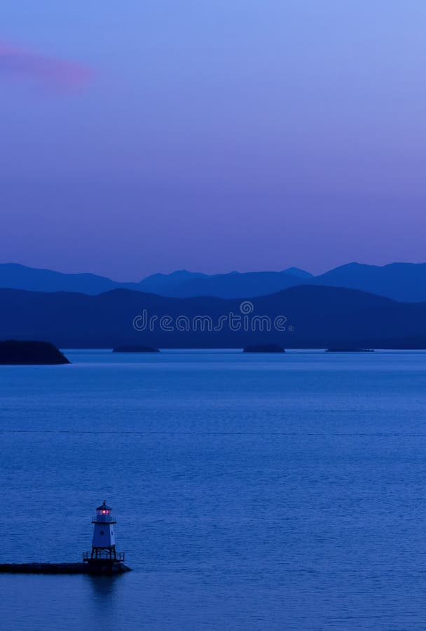 Φάρος στη λίμνη Champlain στο Burlington Vermont, ΗΠΑ στοκ φωτογραφίες Φάρος στη λίμνη Champlain στο Burlington Vermont, ΗΠΑ στοκ φωτογραφίες
